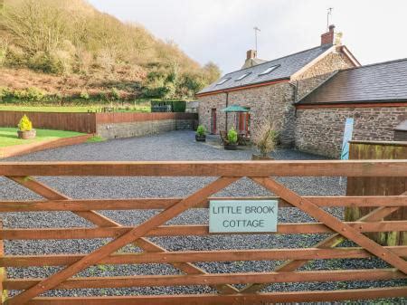 Little Brook Cottage - Carmarthen - ViaMichelin: informatie en …