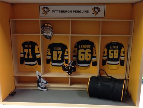 Little Things From Inside the Penguins Locker Room - MSN