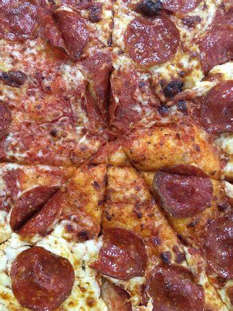 Specialties: Known for its HOT-N-READY® pizza an