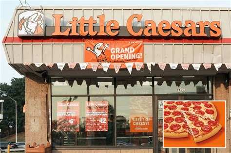 Kmart Little Caesars Pizza Station. 4 rev