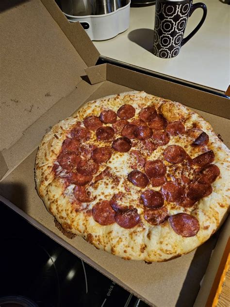 Little caesars reidsville. The Little Caesars® Pizza name, logos and related marks are trademarks licensed to Little Caesar Enterprises, Inc. If you are using a screen reader and having difficulty please call 1-800-722-3727 . 