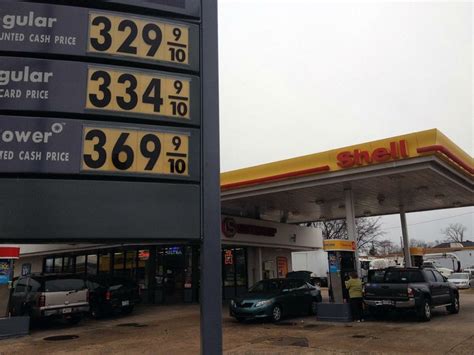 Lowest gas prices in the Little Rock area - from THV11 KTHV in Little Rock, Arkansas. 