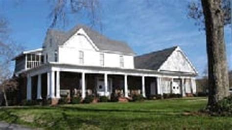 Little ward funeral home commerce ga. Little-Ward Funeral Home, Commerce is in charge of arrangements. ... 115 State Street, Commerce, GA 30529. Call: (706) 335-3175. People and places connected with Melba. Commerce Obituaries. 