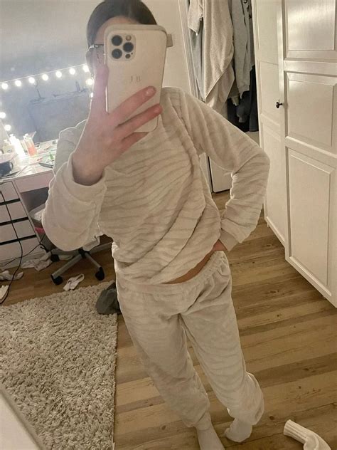 Littlehannahluvs Onlyfans Leak
