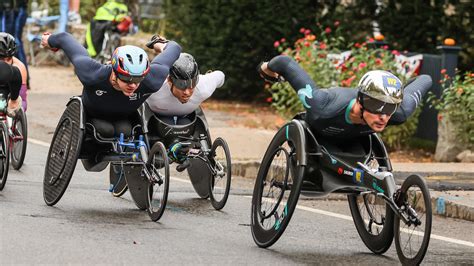 Live Updates: Marcel Hug, Susannah Scaroni win wheelchair races in 127th Boston Marathon
