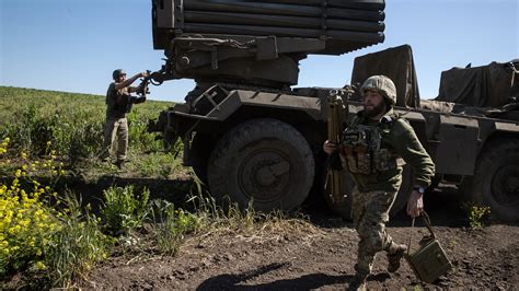 Live Updates | UK defense secretary says Ukraine should be grateful, not treat allies like ‘Amazon’