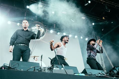 Live Video: Young Fathers