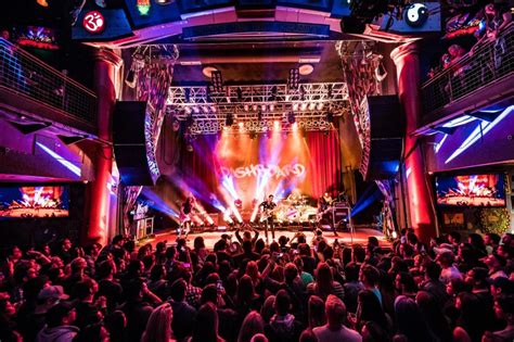 Live music san diego. When you’re planning a trip to San Diego, one of the first things you’ll need to consider is transportation. While public transportation and ridesharing services are popular option... 