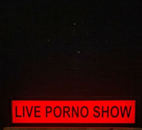 Live porno. Things To Know About Live porno. 