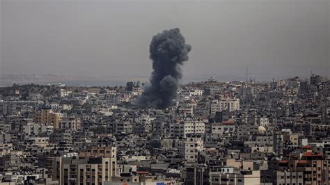 Live updates | Intense Israeli bombardments strike Gaza as the war rages on
