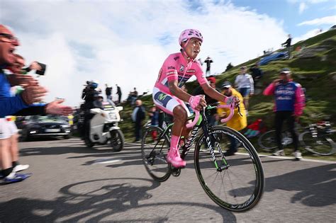 Live updates in real time on the Giro d