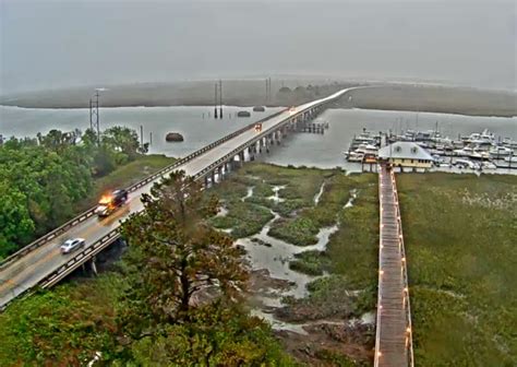 Take a look at this Tybee Island Beach live webcam in the state of Georgia. You can see the pier off to the right and many people gathering during the day time to enjoy the Georgia coastlines. This vides is brought to you via the Tybee Hotel. Live Beach Cam brings you webcams from around the world. Keep up with the weather and maps from the .... 