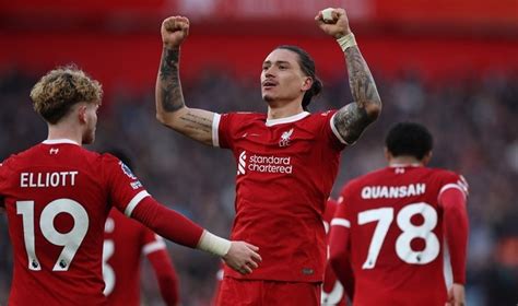Liverpool, Burnley karşısında 3 golle kazandı - Son Dakika Spor Haberleri