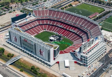 Livi stadium. The “front door” of Levi’s® Stadium, Intel Plaza offers a unique outdoor event location, with one plaza at street level, adjacent to Tasman Avenue, and another up one level on the main concourse of the stadium. The Intel Plaza has proximity to the 49ers Team Store and 49ers Museum. comments. 