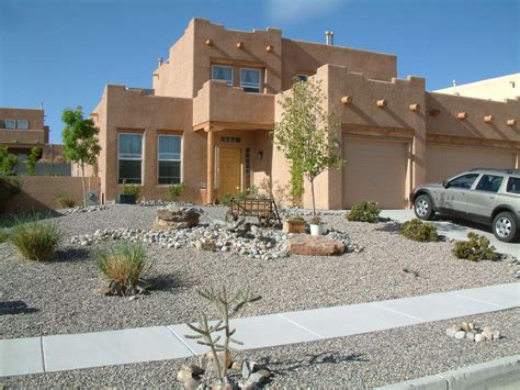 Living in new mexico. The average rent for a one-bedroom apartment in New Mexico is $719 per month. The average rent for a two-bedroom apartment is $845 per month. The median home value in New Mexico is $179,000. The median list price per square foot is $128. The average cost of gas in New Mexico is $2.50 per gallon. 