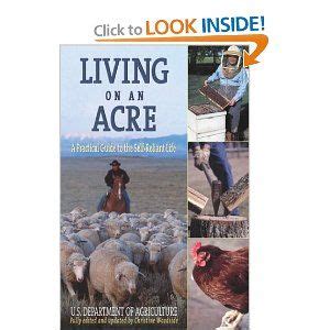Living on an acre a practical guide to the self. - Le livre de la longue marche.