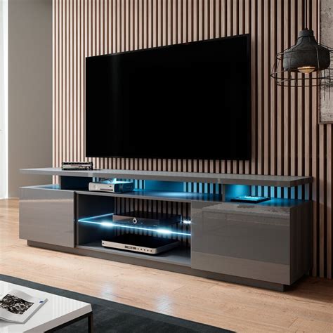 This TV stand, with an 88-lb. weight capacity, is easy to 