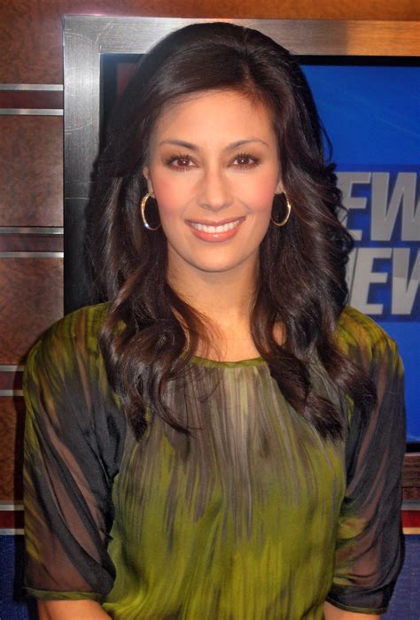 Liz cho anchor. In 2011, she started co-anchoring the newscast, “First at 4:00” and continued to anchor the broadcasts editions of Eyewitness News. Liz anchored the funeral of President Ronald Reagan and the coverage of the Royal Wedding of Prince William. Liz Cho also anchored the coverage of Republican and Democratic National Conventions. 
