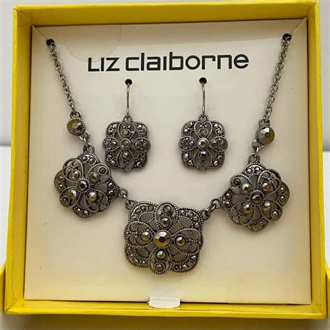 Liz claiborne jewelry. Things To Know About Liz claiborne jewelry. 