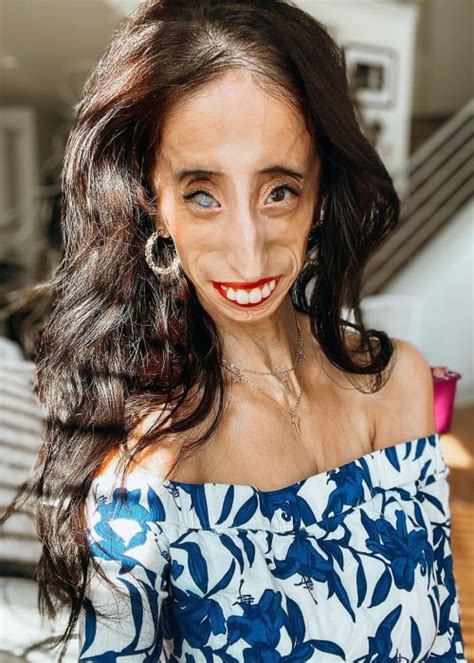 Lizzie velasquez. Jan 16, 2014 · Never miss a talk! SUBSCRIBE to the TEDx channel: http://bit.ly/1FAg8hBIn a time when beauty is defined by supermodels, success is defined by wealth, and fam... 