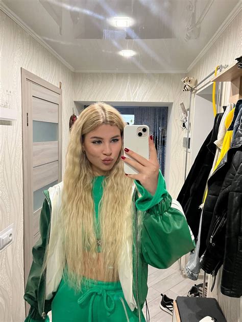Lliiillyy Leaks [PPV] 🍌 228 Vids