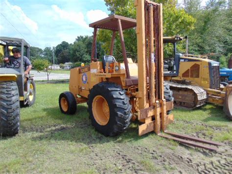 Lloyd Meekins & Sons Auction Company offers the ideal approach when purchasing or selling equipment at our auctions. ANNUAL SUMMER CONTRACTORS AUCTION ... Contact: Lloyd Meekins: Company: Meekins Auction Company: Address: 4070 NC Hwy 211 East, Lumberton, NC 28358: Phone: (910) 739-0547: Fax: (910) 738-1389:. 
