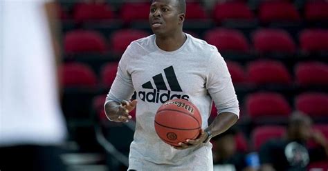 Lobo hoops notes: Pitino completes staff with Mountain West …