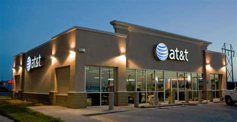 You can visit a local AT&T retail store in Houston, TX to purchase services and receive personalized assistance. Our knowledgeable staff can help you choose the best Internet, Fiber Internet, Wireless services, and Bundles tailored to your needs. To find the nearest store, use the AT&T store locator . Explore exclusive AT&T …. 