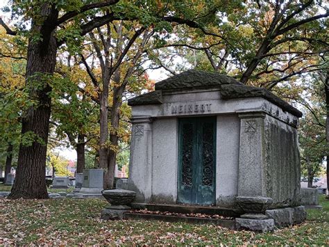 Local cemeteries.  Cemeteries in Chicago, Illinois, a Find a Grave.  Search for ...