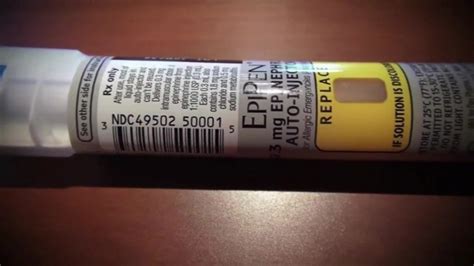 Local doctor calls on FAA to require EpiPens on airlines after allergic reaction scare