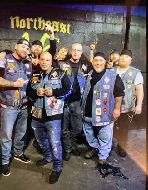 Local mc clubs. The Fifth Chapter Motorcycle Club originated in Manhattan Beach, California in 1978. Members of the Fifth Chapter Motorcycle Club are comprised of recovering alcoholics, and addicts. All members... Our Chapter is comprised of 46 Law Enforcement Officers of many jurisdictions from Federal, State, and Local agencies. 