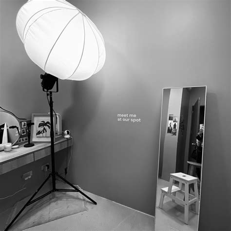 Local self shot.  Backroom Studios This Self-Shoot studio actually has three branches ...