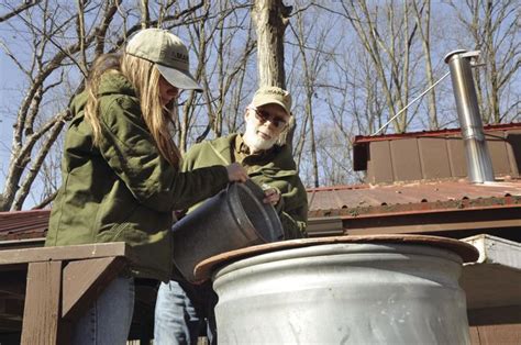 Local sugar houses open doors for Maple Month