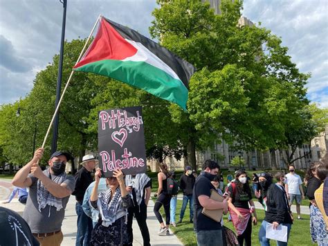 Local supporters call for solidarity with Palestine 