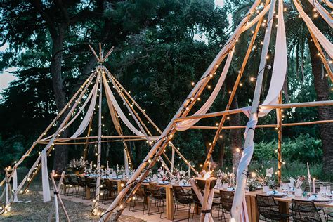 Location tipi mariage.  H&eacute;bergement &eacute;coresponsable et confortable, livr...
