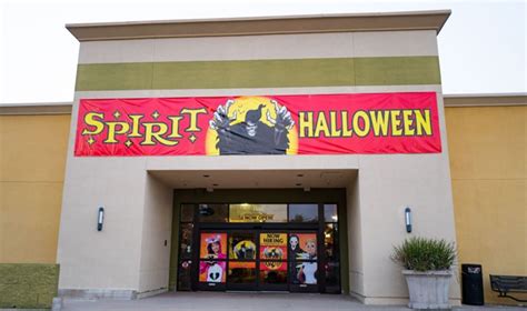 Halloween Costumes, Decorations, Props, & Animatronics | Spirit Store Locator For the best 2023 Halloween costume ideas, look no further than Spirit Halloween, your one-stop shop for women’s costumes, men’s costumes, kids’ costumes and more! With over 1,500 stores across the United States, Spirit Halloween is the largest Halloween .... Locations of spirit halloween