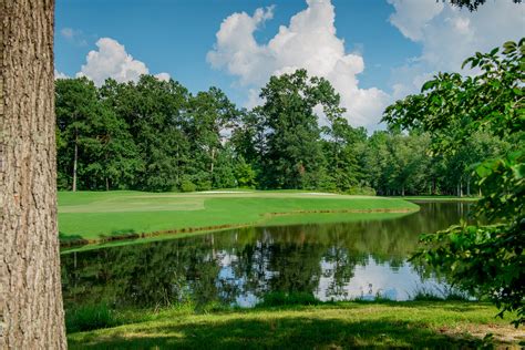 Lochmere golf club. 18-hole rounds should be in about 4 hours and 25 minutes. 9-hole rounds should be completed within 2 hours. The new USGA rules allow you to pick up after a double bogey … 