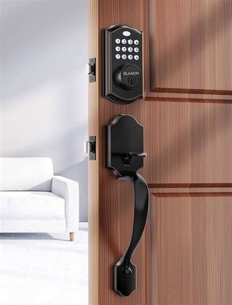 Lock picking game.  Find keyless entry door locks, weatherproof combination padlo...
