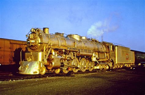 Locomotive 4 8 4. The Union Pacific Big Boy is a type of simple articulated 4-8-8-4 steam locomotive manufactured by the American Locomotive Company (ALCO) between 1941 and 1944 and operated by the Union Pacific Railroad in revenue service until 1962. 
