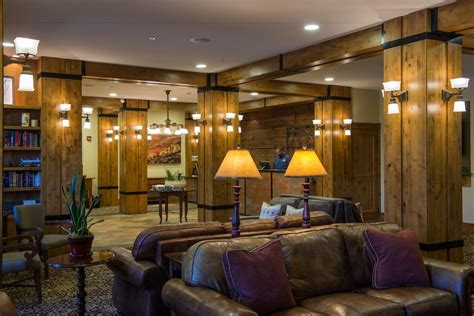 Lodge at Mountaineer Square - Guest Reservations