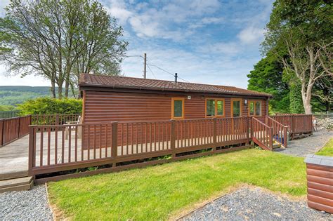 Lodges and log cabins in Dartmouth, Devon - Pitchup.com