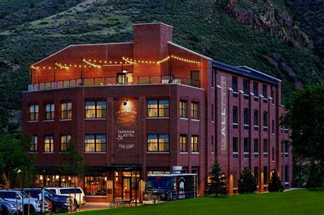 Lodging near red rocks amphitheater. Things To Know About Lodging near red rocks amphitheater. 