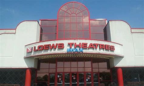 The Melody Mall Shopping Center was built in late-1969. The Loews Route 18 Theatre was at first a single screen that opened on March 4, 1970 with exclusive of screenings of “Cactus Flower” starring Walter Matthau. Seats, curtain, and lobby wallpaper designs like that of the remodeled Loews State Theatre in NYC, with lobby containing pink ... 