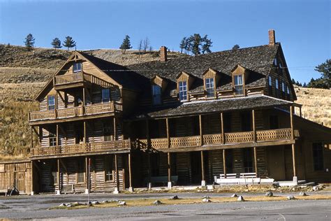 Log Cabin On Historic Yellowstone Park Ranch on …