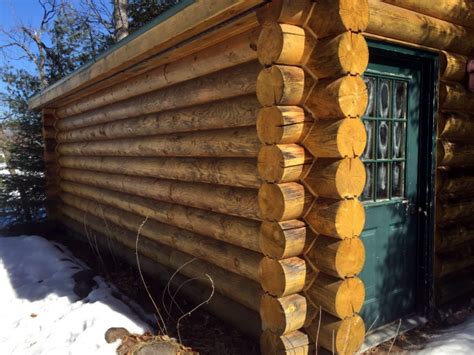 Log Homes and Problems with Linseed Oil Finish