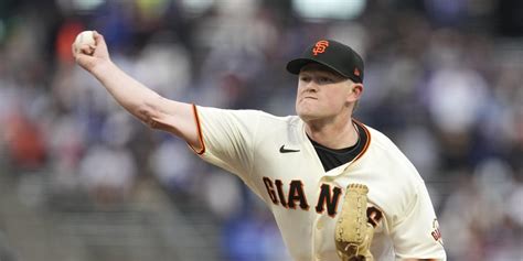 Logan Webb, Giants struggle vs. Max Muncy, Dodgers - MLB