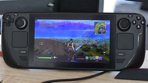 Logitech are making a cloud gaming handheld with Tencent Rock Paper Shotgun