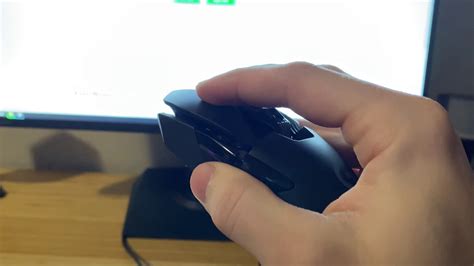 Logitech g903 right click not working.  The Logitech StreamCam premium webcam streams and recor...