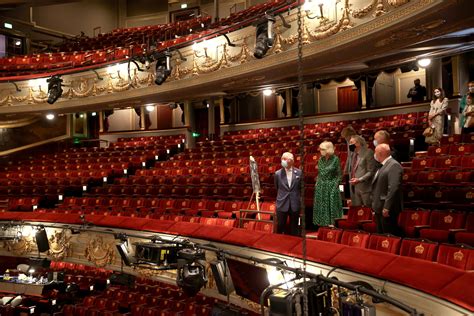 London Stage Event: January 1702 at Drury Lane Theatre