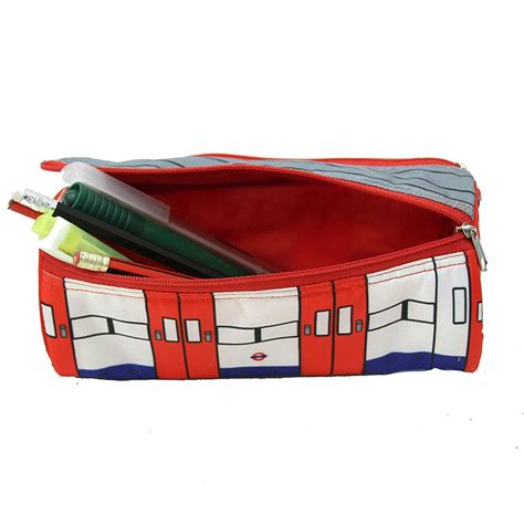 London Underground - London Underground 3D Tube Train Pencil …